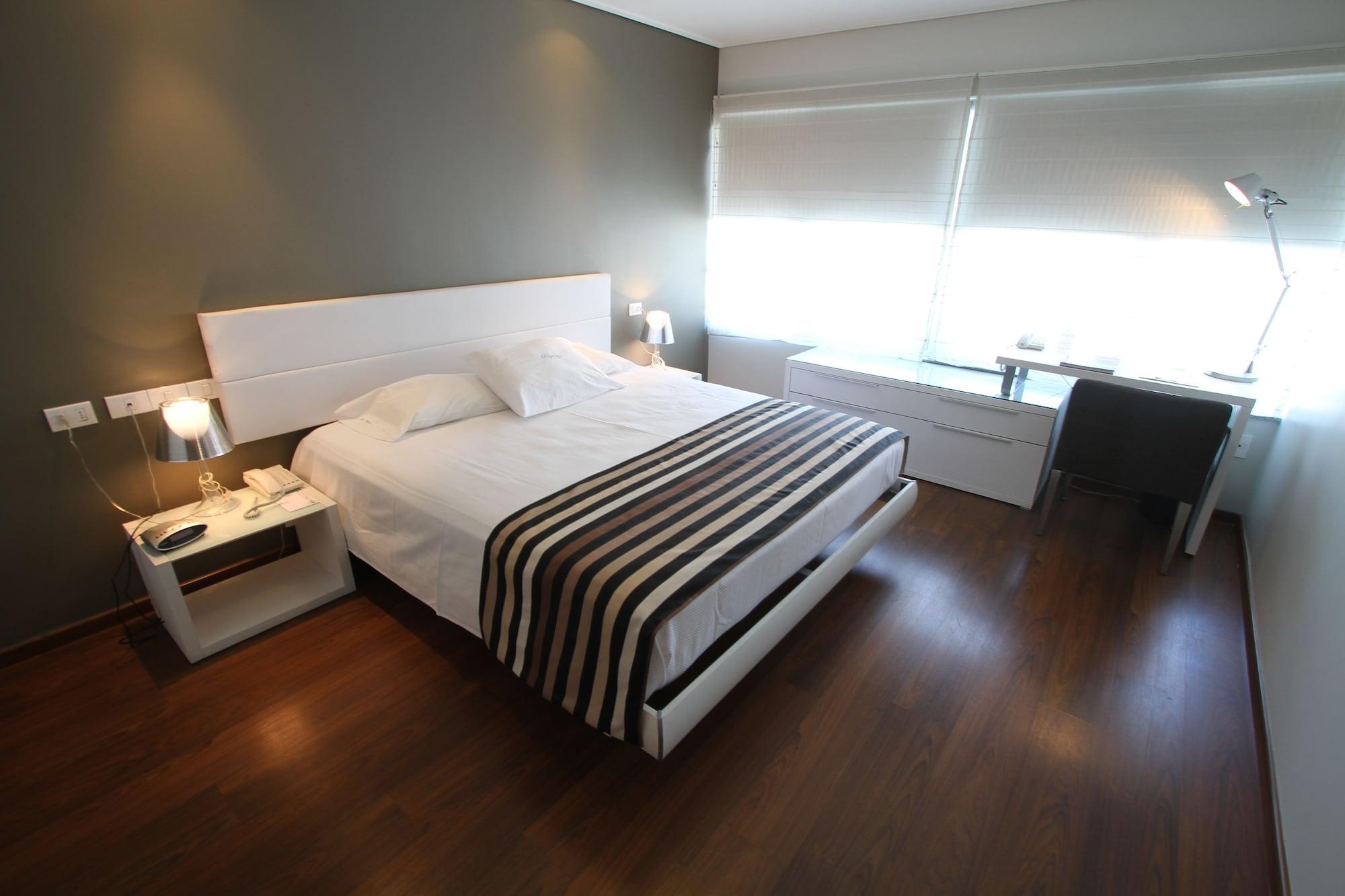 Regency Golf - Hotel Urbano Montevideo Eksteriør billede