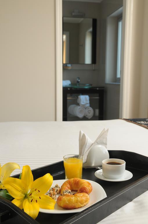 Regency Golf - Hotel Urbano Montevideo Eksteriør billede