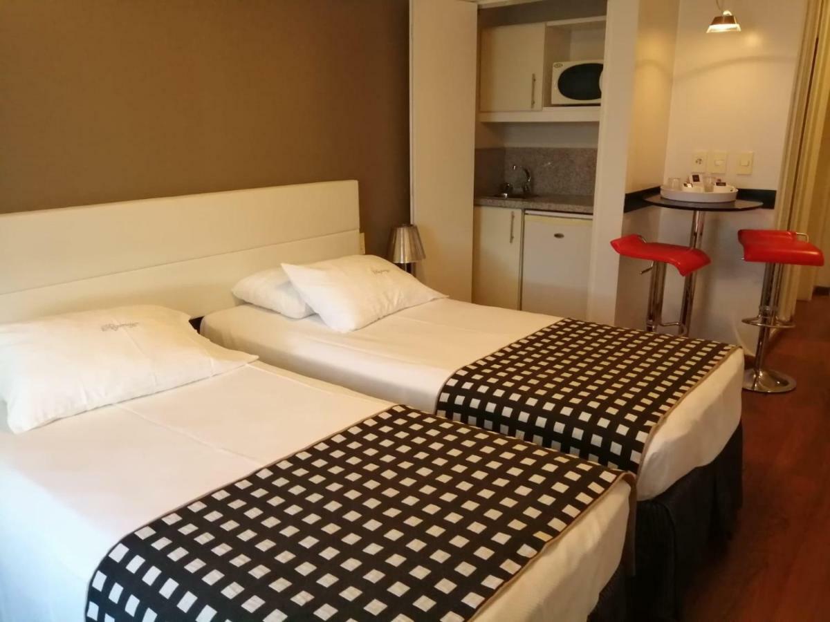 Regency Golf - Hotel Urbano Montevideo Eksteriør billede