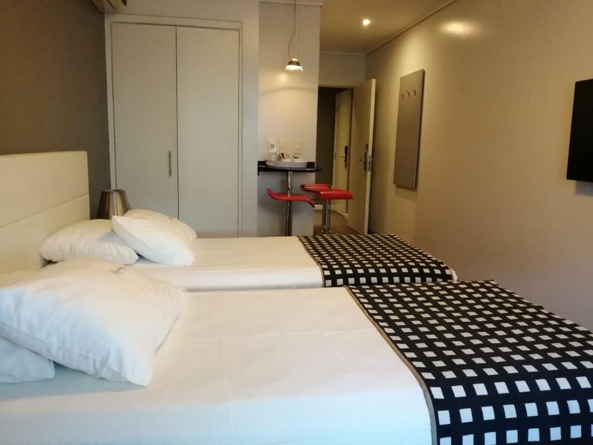 Regency Golf - Hotel Urbano Montevideo Eksteriør billede